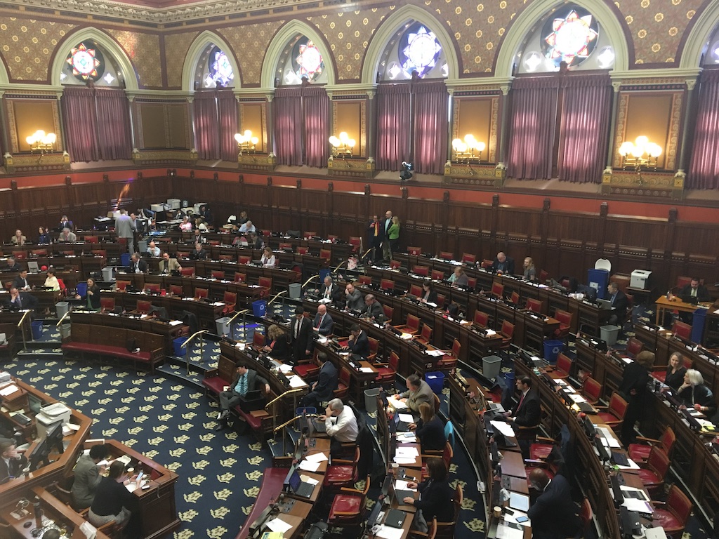 Moderate House Democrats join Lamont and Republicans in opposing tax increases