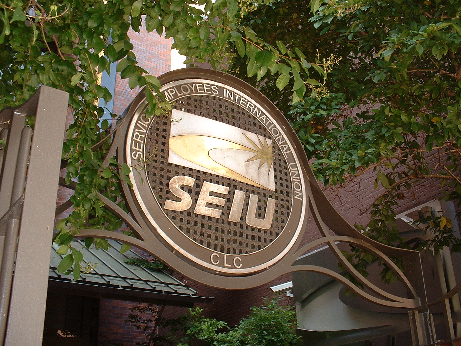 SEIU faces #MeToo moment in sexual harassment lawsuit