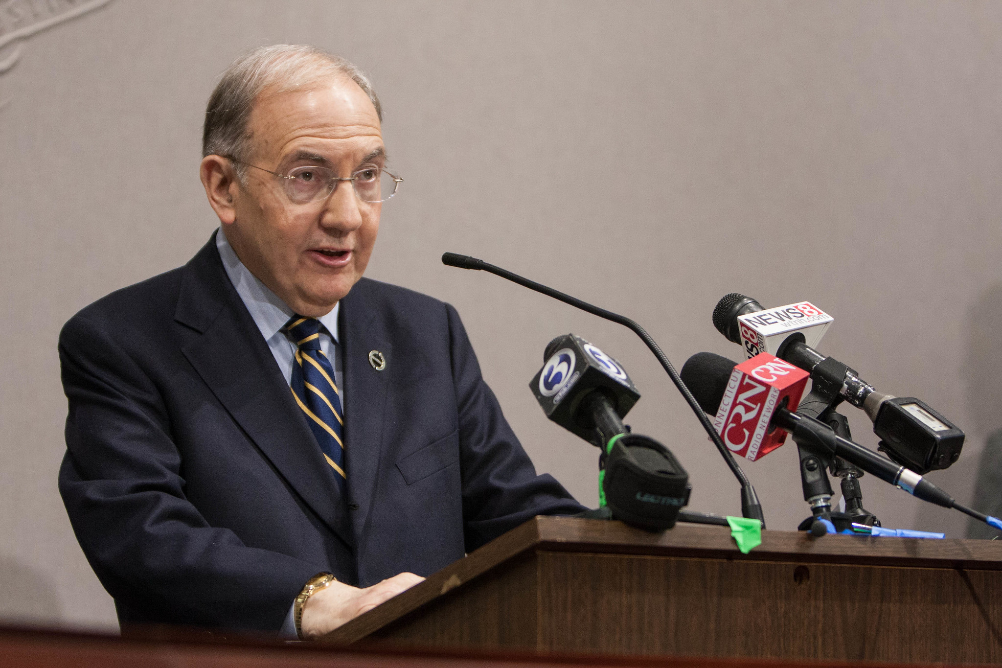 Sen. Looney files bills for statewide property tax, capital gains surcharge